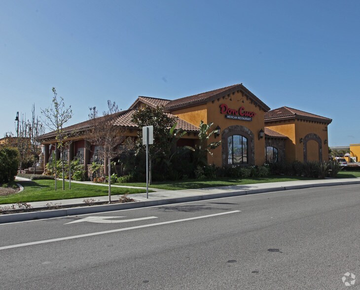More Photos Of 254 W Los Angeles Ave, Moorpark Restaurant For Lease