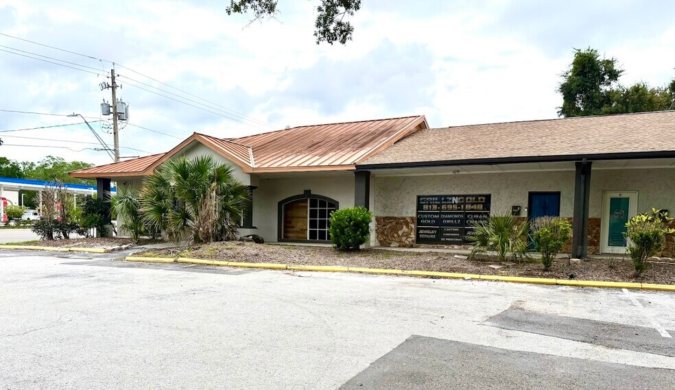 More Photos Of 4211 E Busch Blvd, Tampa Freestanding For Sale