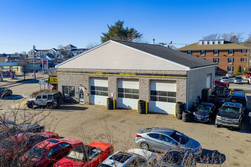 Primary Photo Of 47 Chauncy St, Mansfield Auto Repair For Sale