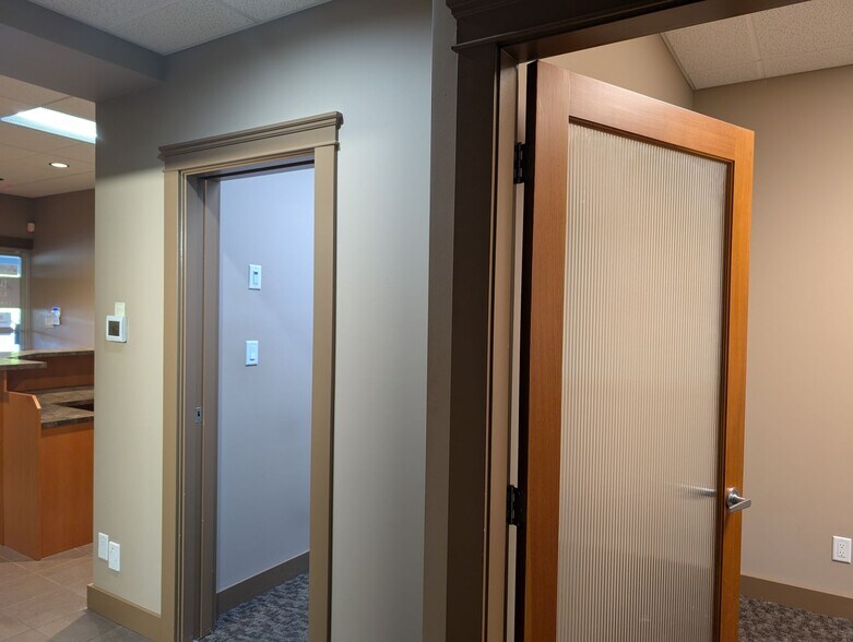 More Photos Of 7115 W Saanich Rd, Central Saanich Apartments For Sale
