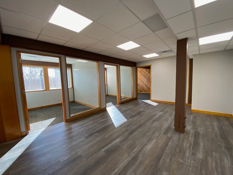 More Photos Of 14401 E 42nd St, Independence Unknown For Lease