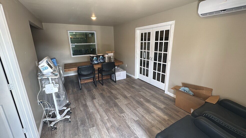 More Photos Of 875 Buffalo Rd, Titusville Warehouse For Sale