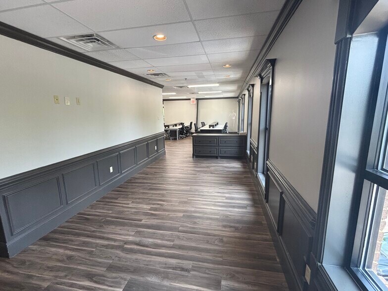 More Photos Of 3325 Aspen Grove Dr, Franklin Loft Creative Space For Sale