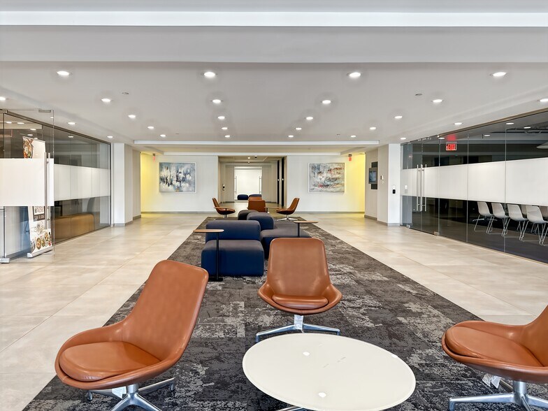 More Photos Of 100 Enterprise Dr, Rockaway Coworking Space