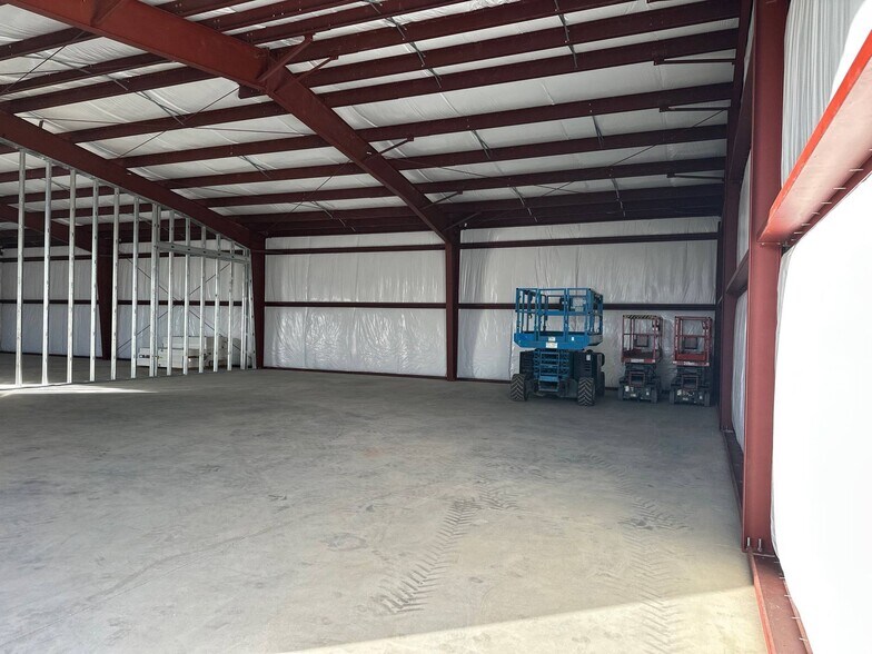 More Photos Of 1843 NW Mill st, Madras Unknown For Lease