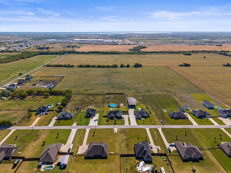 More Photos Of Lois Road West, Sanger Land For Sale