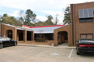 More Photos Of 3421 W Davis St, Conroe Medical For Lease