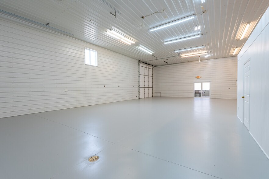 More Photos Of 202 Hemi Ln, Gravois Mills Specialty For Sale