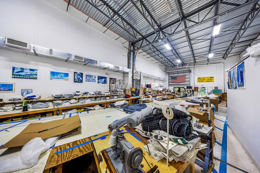 More Photos Of 3700-3718 SW 30th Ave, Fort Lauderdale Warehouse For Sale