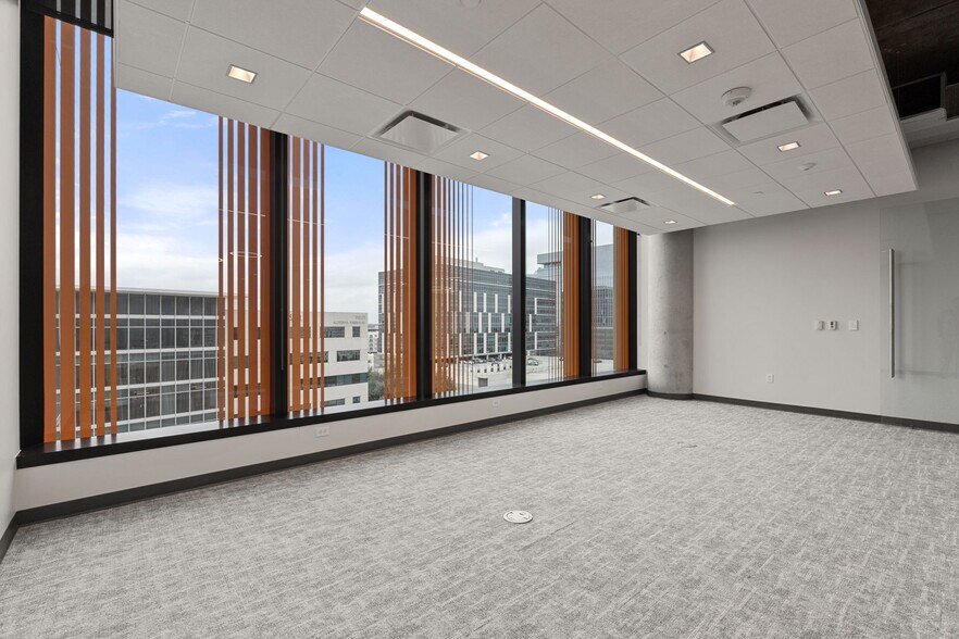 More Photos Of 11515 Burnet Rd, Austin Office For Lease