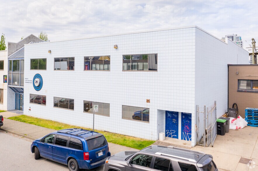 More Photos Of 11 E 4th Ave, Vancouver Warehouse For Lease