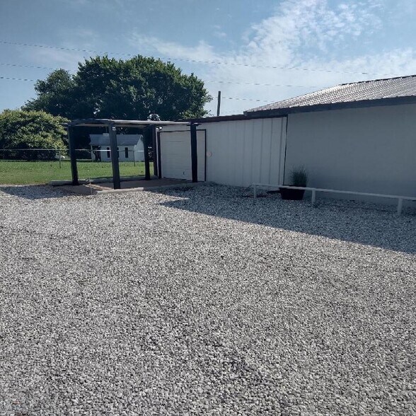 More Photos Of 890 OK STATE HIGHWAY 28 EAST, Langley Office Residential For Sale