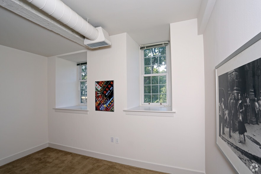More Photos Of 4312 Main St, Philadelphia Apartments For Lease
