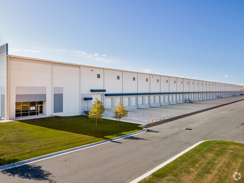 More Photos Of 5300 Allen K Breed Hwy, Lakeland Unknown For Lease