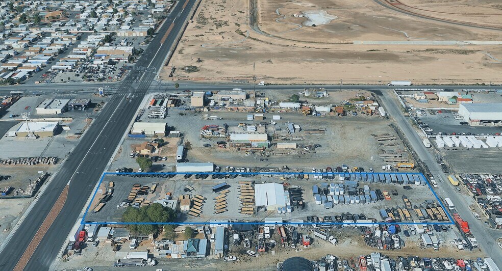 More Photos Of 3112 N Nellis Blvd, Las Vegas Industrial For Sale
