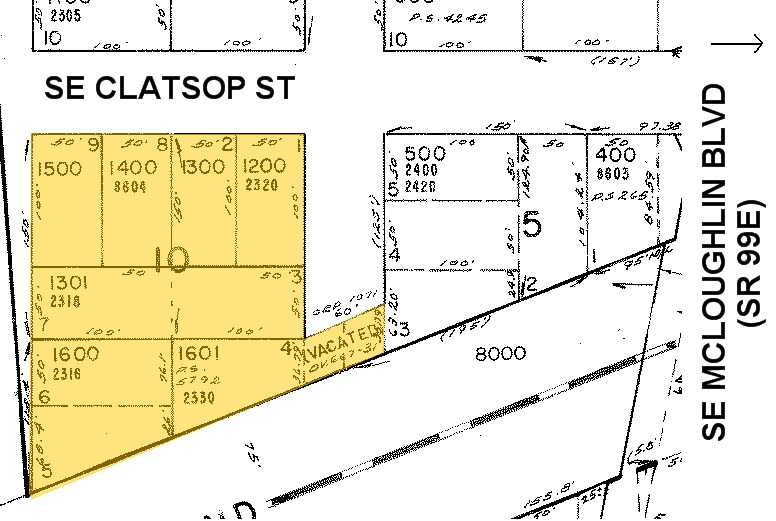More Photos Of 2312-2330 SE Clatsop St, Portland Warehouse For Lease