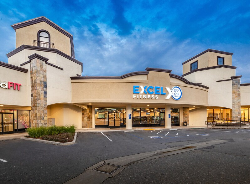 More Photos Of 8505-8525 Madison Ave, Fair Oaks Unknown For Lease