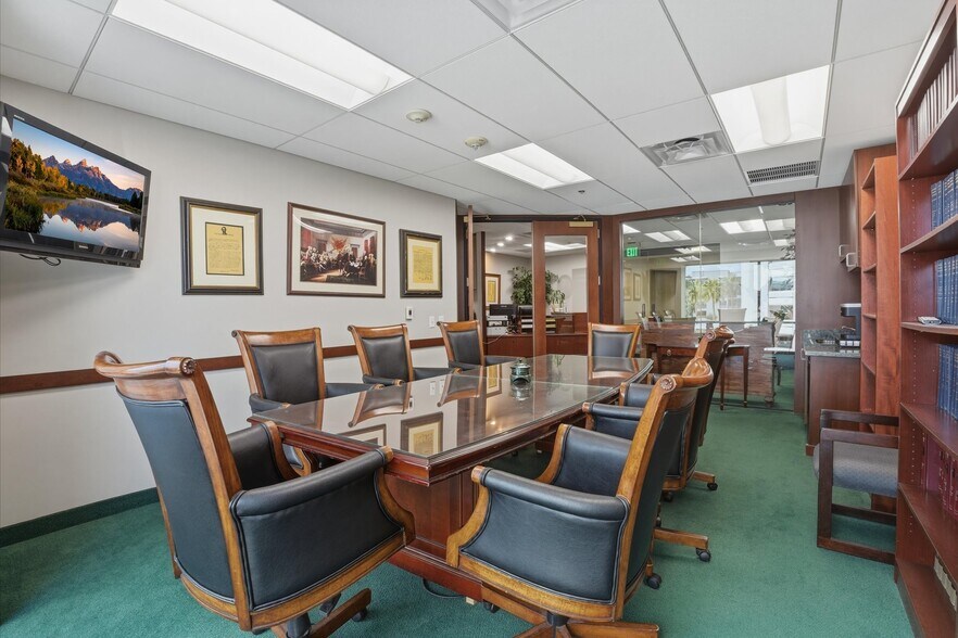 More Photos Of 3033 N Central Ave, Phoenix Loft Creative Space For Sale