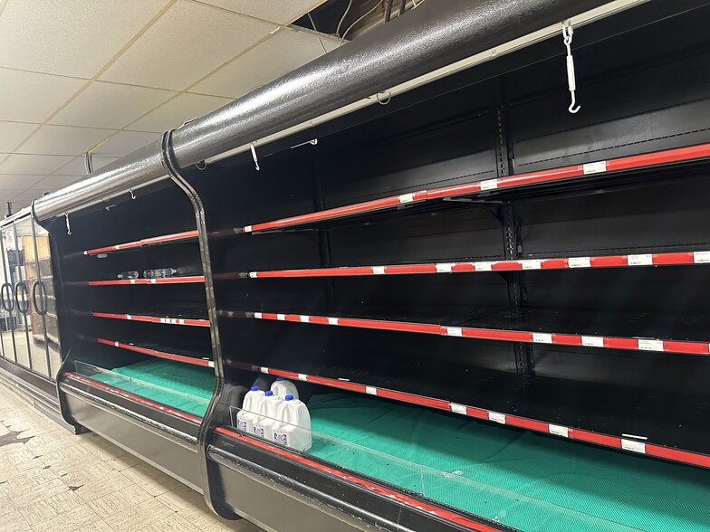 More Photos Of 5501 S Madison Ave, Indianapolis Freestanding For Lease