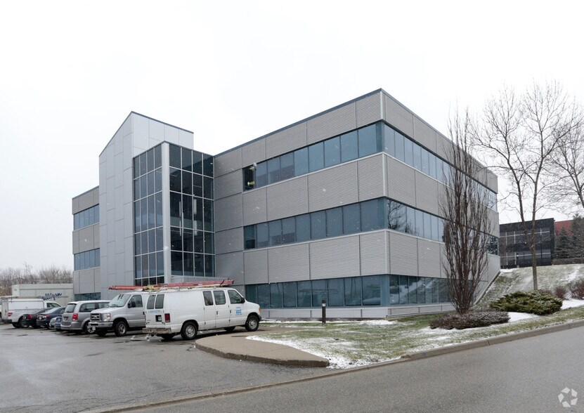 Primary Photo Of 487 Riverbend Dr, Kitchener Office For Lease