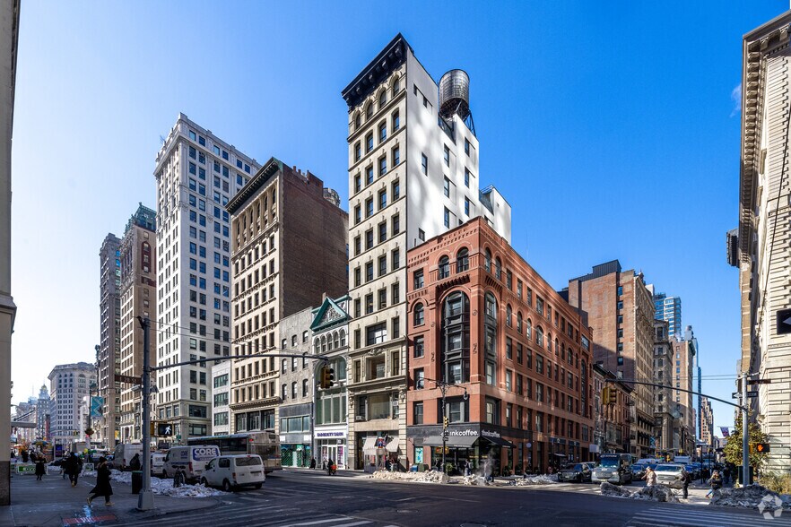 More Photos Of 244 Fifth Ave, New York Office For Lease