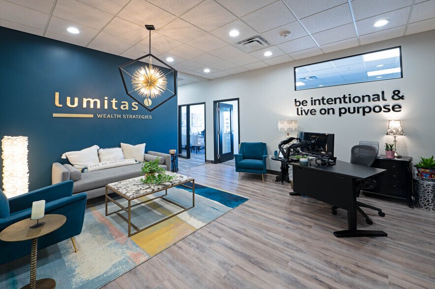 More Photos Of 8147 Globe Dr, Woodbury Medical For Lease