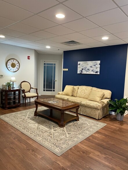 More Photos Of 1704 Maxwell Dr, Wall Township Office For Lease