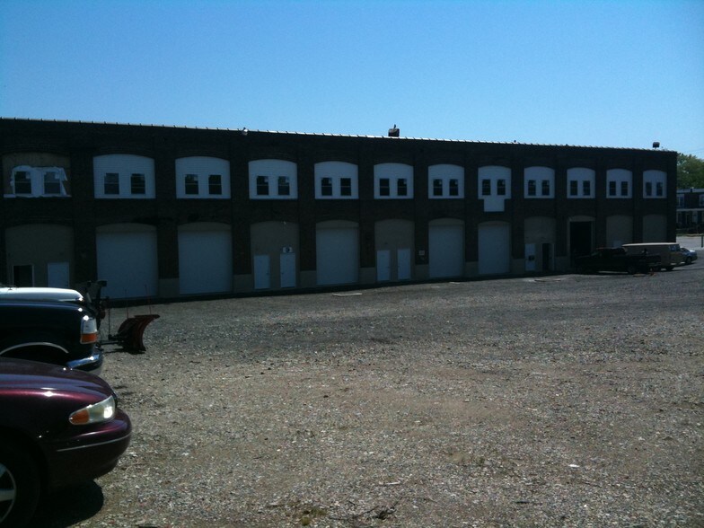 More Photos Of 2300 W 4th St, Chester Light Distribution For Lease