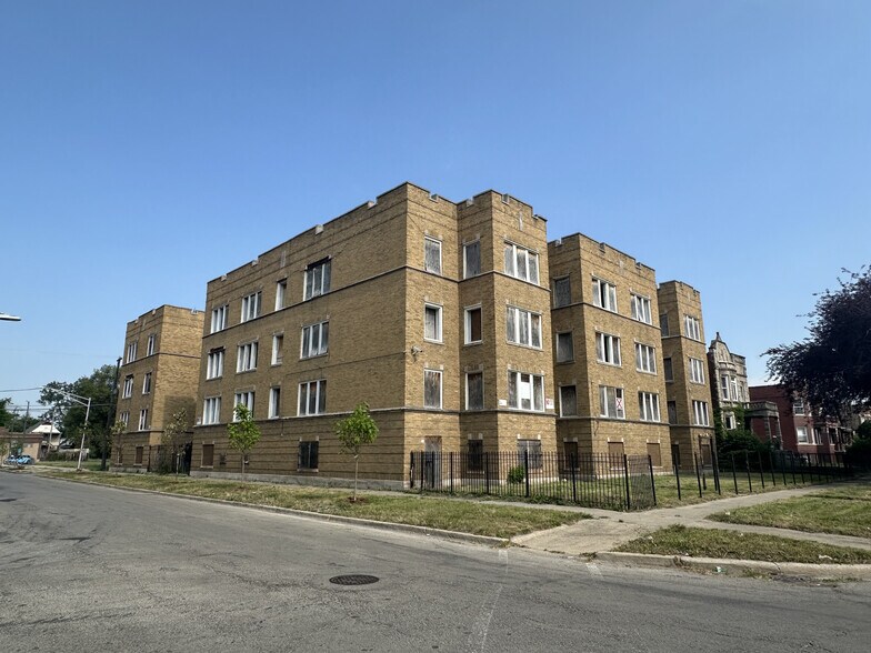 More Photos Of 7250 S Emerald Ave, Chicago Apartments For Sale