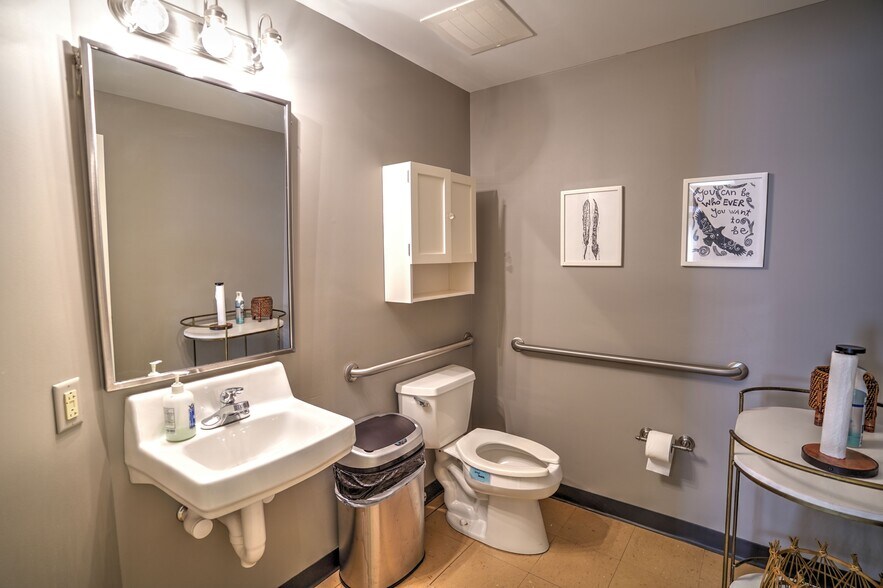 More Photos Of 198 Rutledge Ave, Charleston Medical For Sale