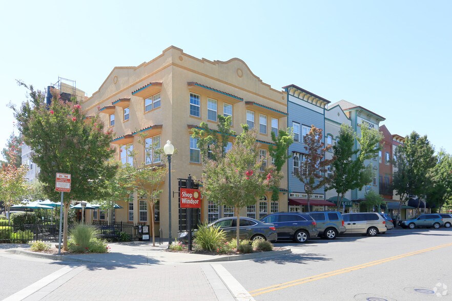 More Photos Of 220 Windsor River Rd, Windsor Apartments For Sale