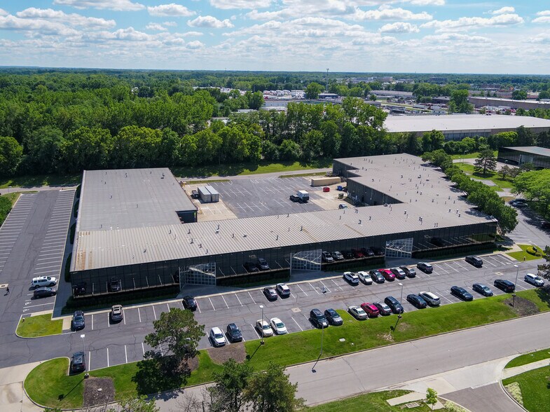Primary Photo Of 4689-4777 Hilton Corporate Dr, Columbus Flex For Lease