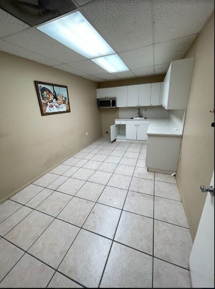 More Photos Of 25 E 4th St, Hialeah Office For Lease