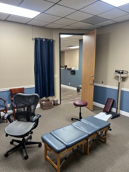 More Photos Of 1750 California Ave, Corona Unknown For Lease