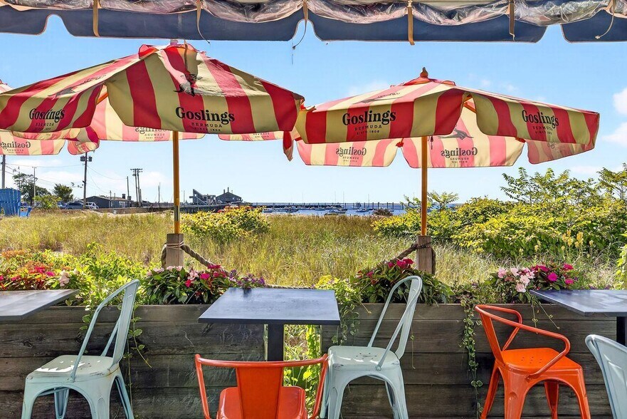 More Photos Of 269-271 Commercial St, Provincetown Storefront Retail Residential For Sale