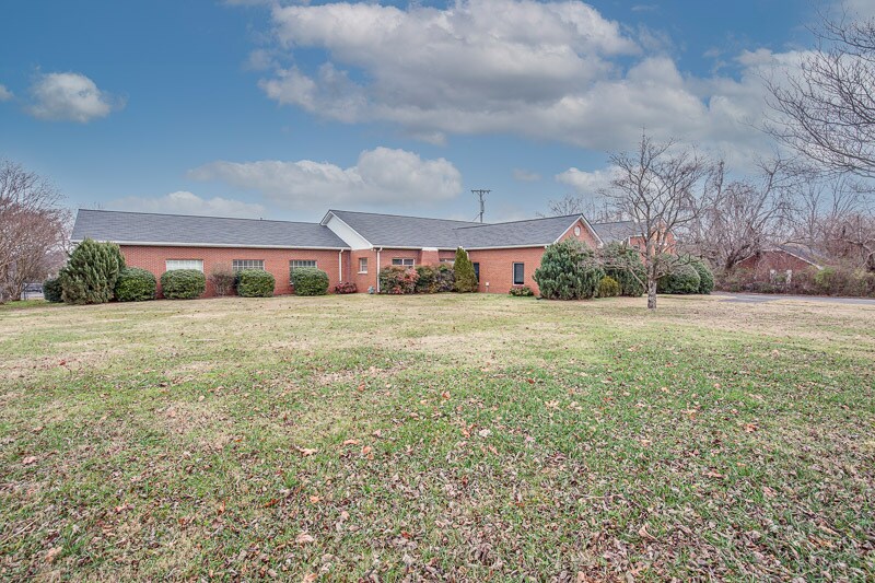 More Photos Of 510 Rosebank Ave, Nashville Schools For Lease