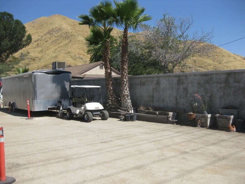 More Photos Of 17035 Sierra Hwy, Canyon Country Land For Sale