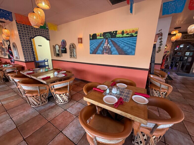 More Photos Of 109 E Corpening Ave, La Mesa Restaurant For Sale