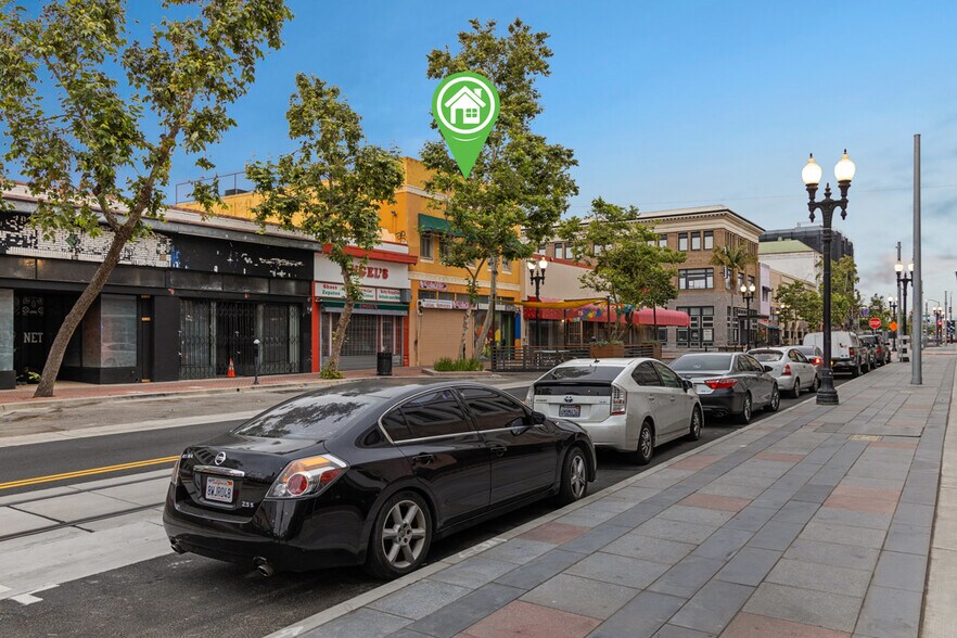More Photos Of 209-211 W 4th St, Santa Ana Storefront Retail Office For Sale