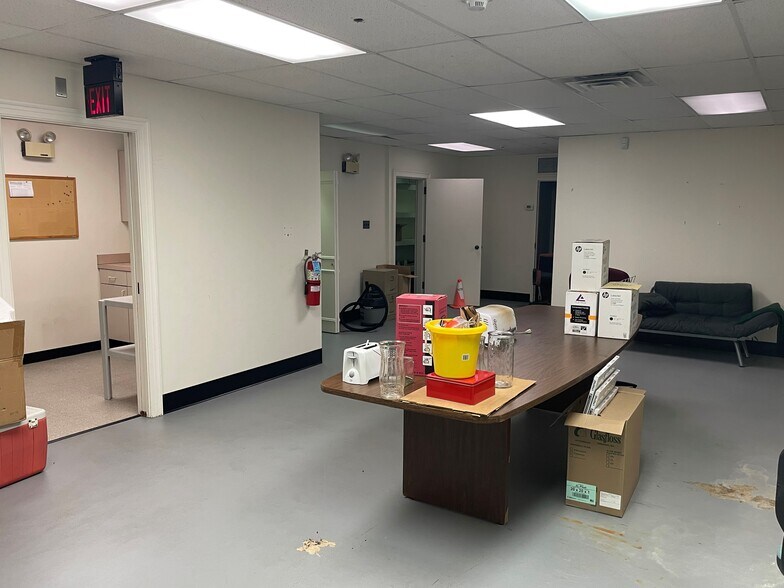 More Photos Of 111 Ballard Ave, Pitman Bank For Sale