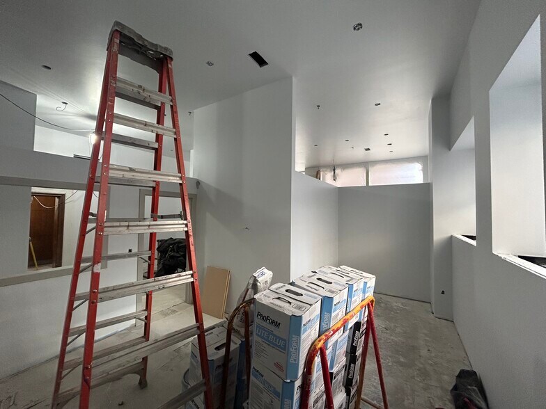 More Photos Of 1001-1003 Walnut St, Kansas City Office For Lease