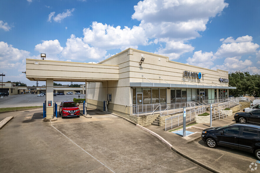 Primary Photo Of 9150 Chimney Rock Rd, Houston Bank For Lease