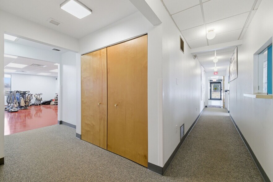 More Photos Of 221 Russellton Dorseyville Rd, Cheswick Medical For Lease