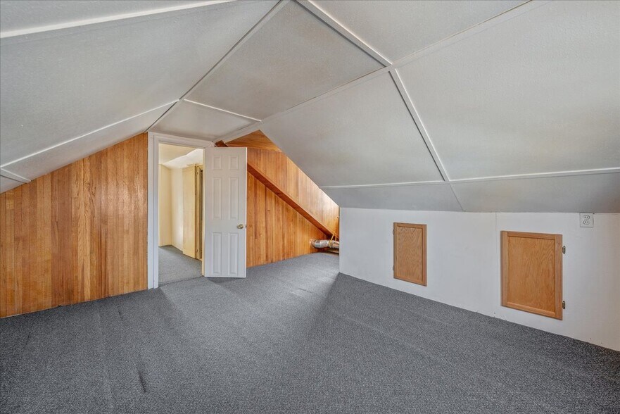 More Photos Of 1919 Morrie Ave, Cheyenne Office For Lease