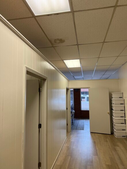 More Photos Of 112 N Dixon St, Gainesville Loft Creative Space For Lease