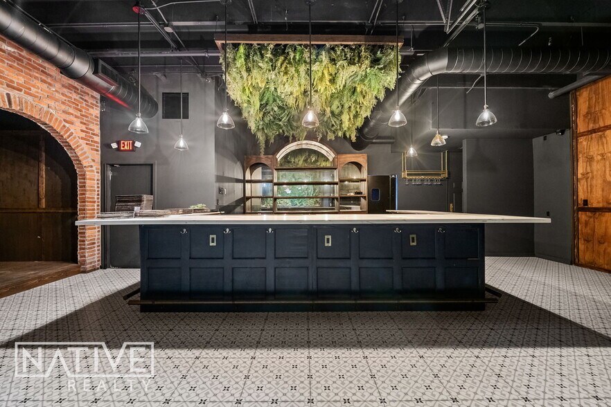More Photos Of 702-706 NE 1st Ave, Fort Lauderdale Restaurant For Lease