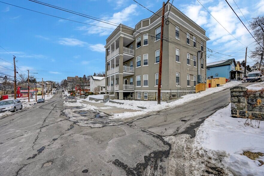 More Photos Of 1513-1515 Vine St, Scranton Apartments For Sale