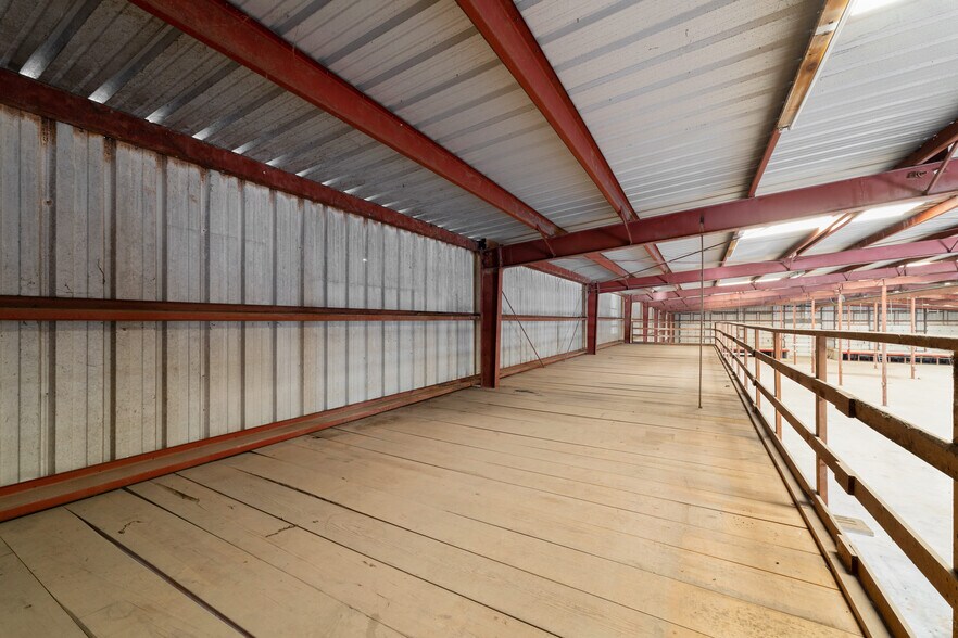 More Photos Of 14392 W Expressway 83, Harlingen Industrial For Sale