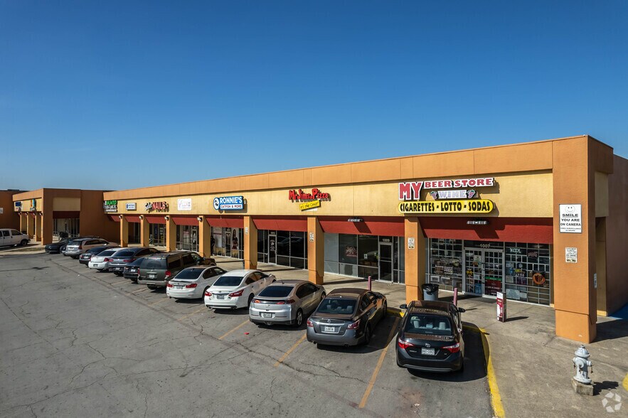 More Photos Of 1009 W Pleasant Run Rd, Lancaster Unknown For Lease