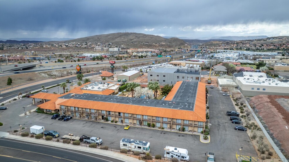 More Photos Of 1450 S Auto Mall Dr, St George Hotel For Sale